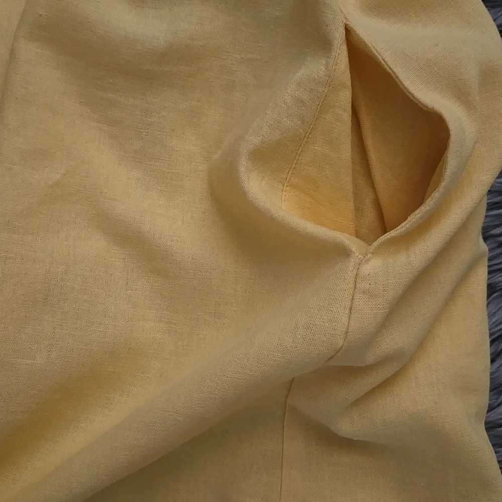Briggs Yellow V-Neck Linen Sheath Dress with Pockets - Picture 4 of 5